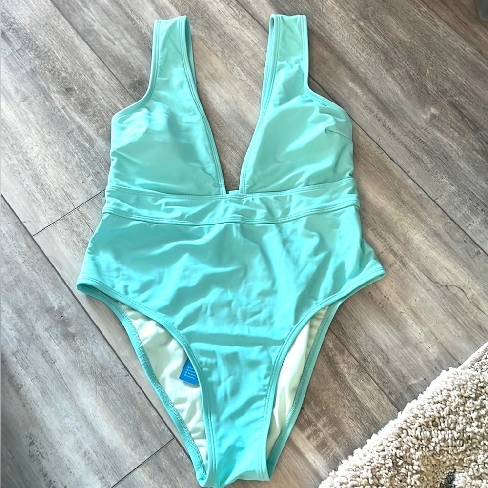 NWT, Cupshe, Unique,Squared One-Piece Swim Suit,Aqua Daze ,Padded, Size M